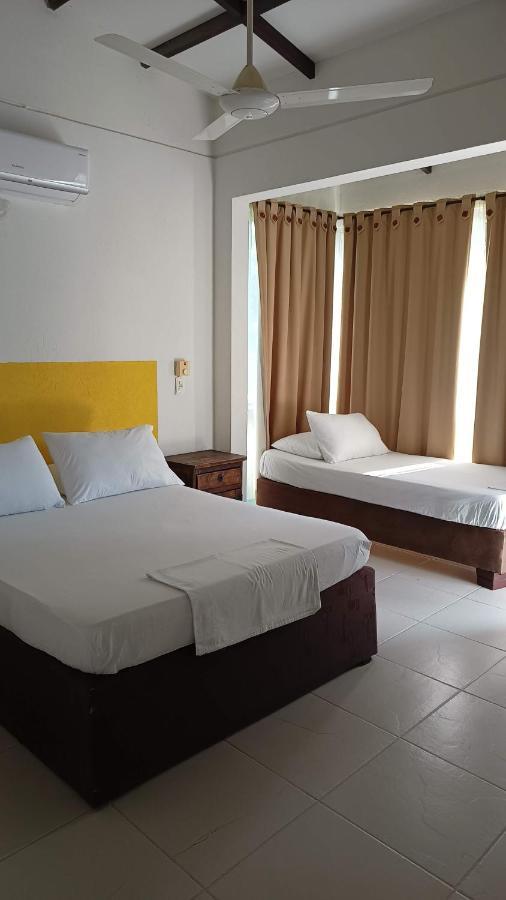 Villa Alejandra Girardot Bagian luar foto